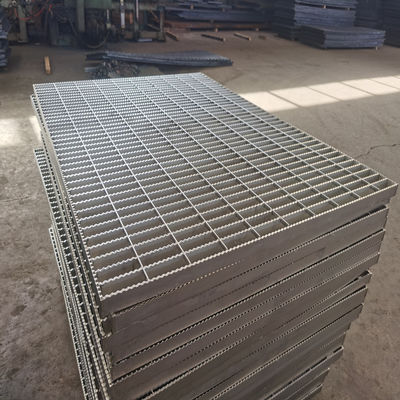 Galvanized Welded Serrated Steel Grating Floor Walkway Marine Bridge Platform