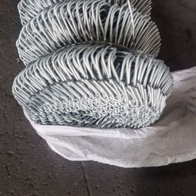 Alturas 1,8m diámetro del alambre 4mm malla 90*90mm seguridad Industrial Chain Link Valla