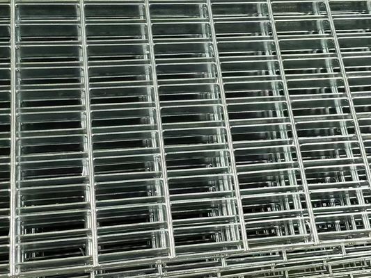 Desagüe de suelo de acero inoxidable con plancha de rejilla galvanizado en caliente