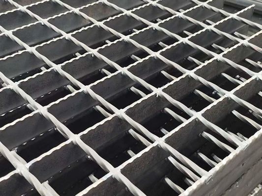 Máquina de trabajo pesado soldadura por presión Rejas de barras de acero galvanizadas con barras transversales de 3 mm