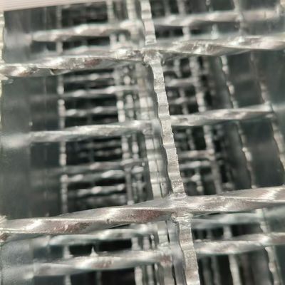 Rejas industriales de acero flexibles y duraderas para diversas necesidades especiales