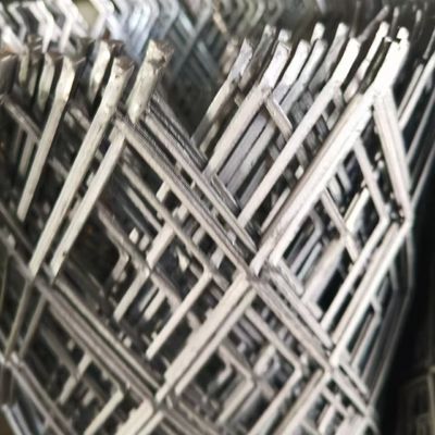 Acero Expanded Metal Mesh con 15 mm SWM y 30 mm LWM