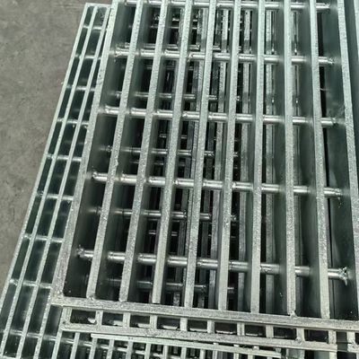 3 mm soldado de acero de piso de cubierta de rejilla durable galvanizado en caliente barra plana