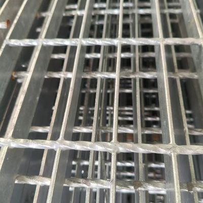 Rejas de acero resistentes a los químicos: adecuadas para su uso en ambientes agresivos