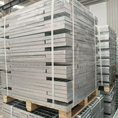 Chemical-Resistant Steel Gratings: Suitable for Aggressive Environments (Variant 2)
