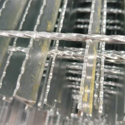 Rejilla de acero de 300 mm para carga pesada de grado C250