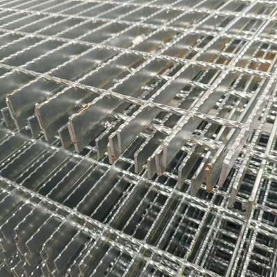 Rejas de acero pesado: construidas para durar y soportar cargas pesadas