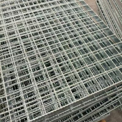 Rejas de acero de grado industrial: fuertes, fiables y personalizables para sus necesidades