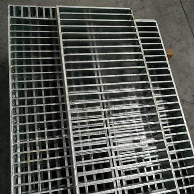 Rejilla de acero rectangular galvanizado antideslizante con excelente resistencia a la abrasión