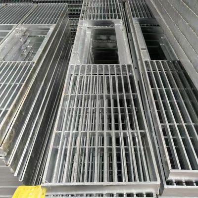 Rejilla rectangular con excelente rendimiento antideslizante y capacidad de carga