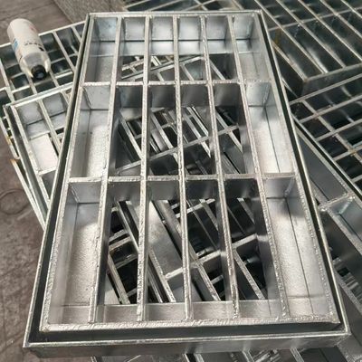 Cortar con láser Rejas de acero heterosexuales Varias formas de flexión Aspecto Metal Materiales de construcción Producto