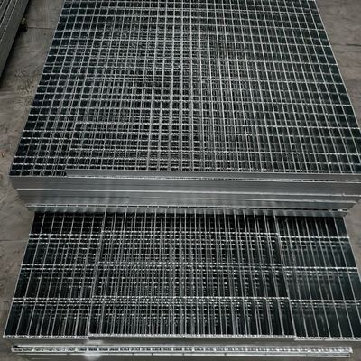 Rejas de acero industrial de 6 mm de tamaño de barra transversal para la construcción de acero de trabajo pesado de garaje