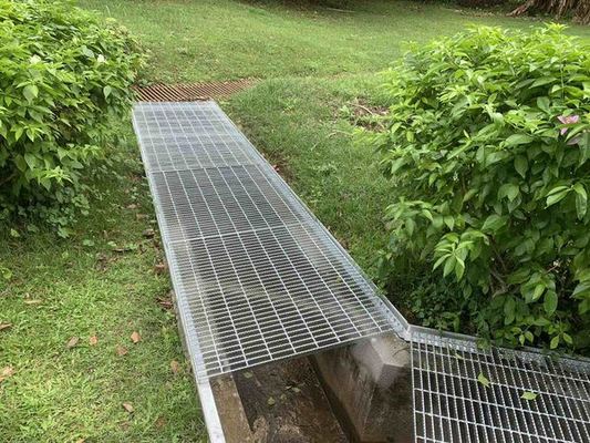 Rejilla de acero galvanizado 25x3mm a 50x3mm Tamaños personalizados